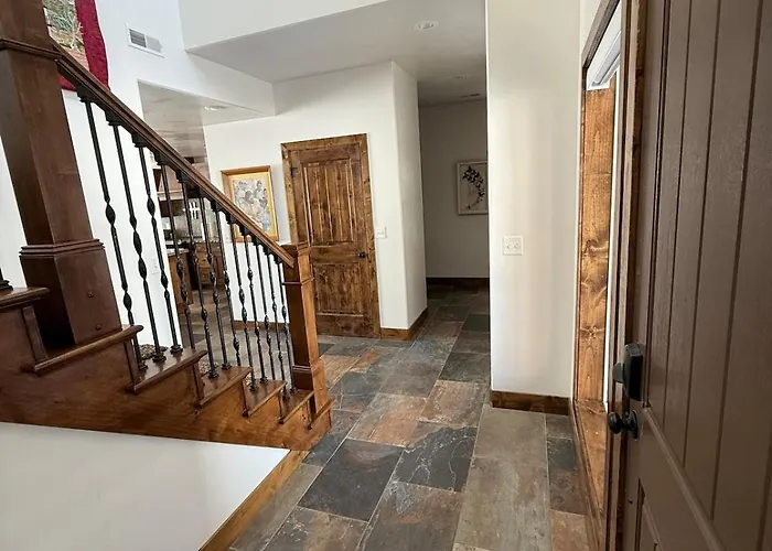Townhouse On The Golf Course! Holiday home Afton