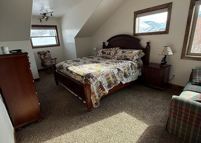 Townhouse On The Golf Course! Afton