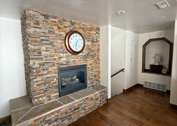 Townhouse On The Golf Course! * Afton